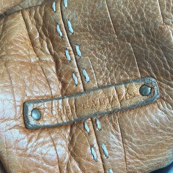 Adrienne Vittadini Genuine Leather Shoulder Bag – Soft relaxed perfect fall bag - Picture 12 of 12